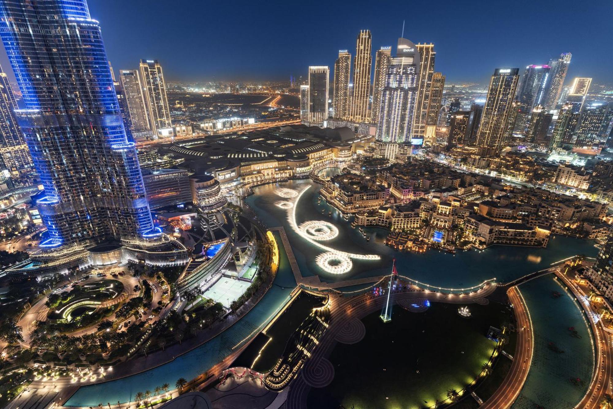 Apartment Vayk - Luxe 2br With Burj & Fountain Views In Downtown's Grande Signature