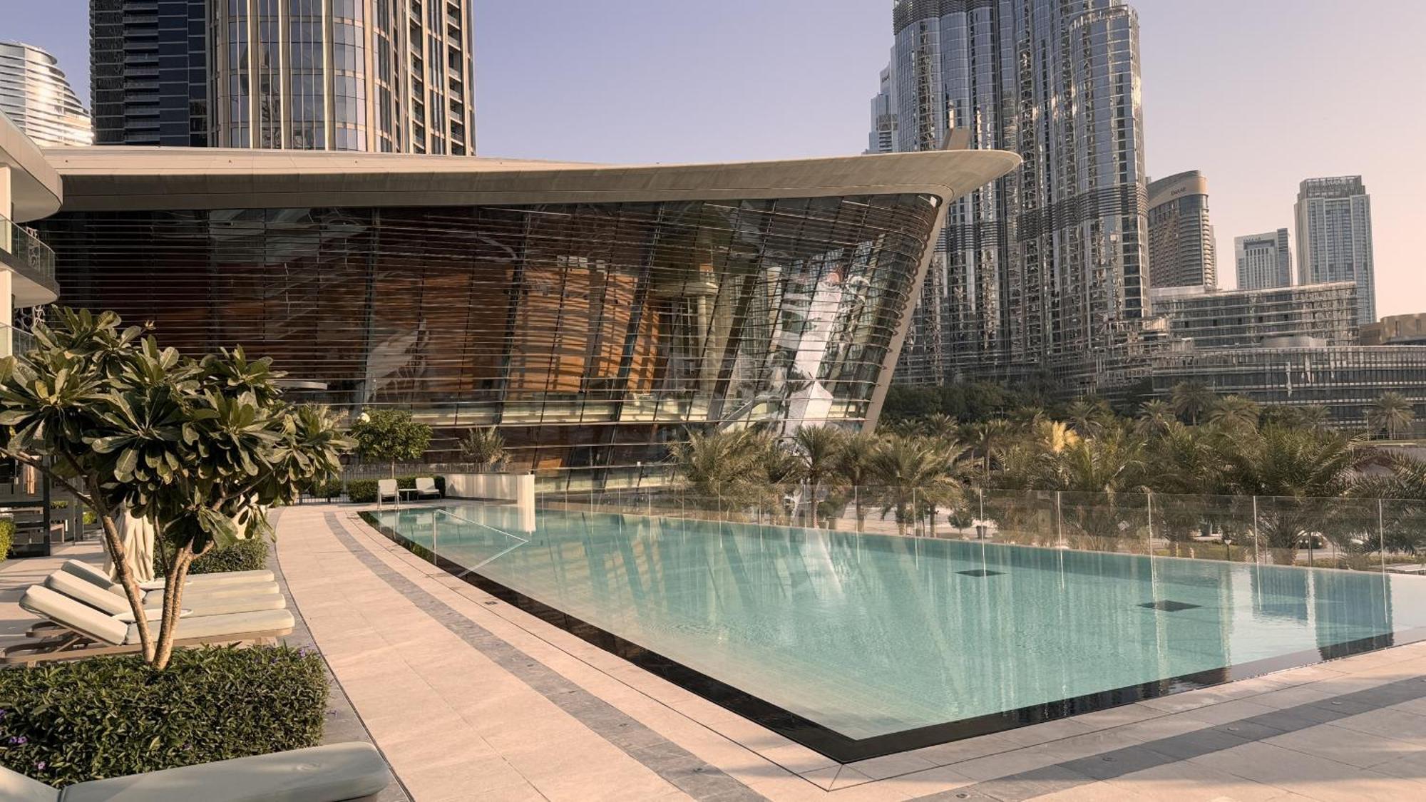 Apartment Vayk - Luxe 2br With Burj & Fountain Views In Downtown's Grande Signature